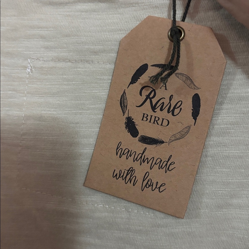 NWT A Rare Bird Faithful to your Style T-shirt Size L/XL - Picture 8 of 8